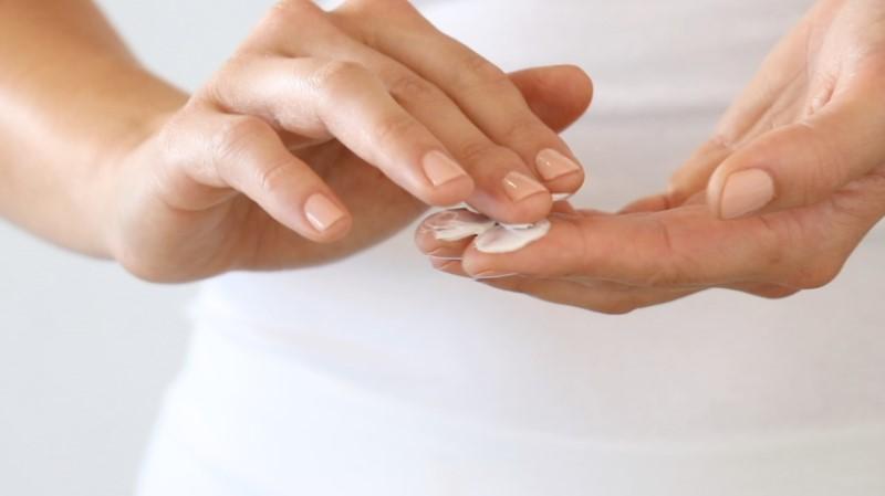 2020 NOURISH MOISTURISER UNBOXED