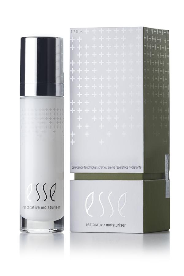RESTORATIVE MOISTURISER IMG 2947